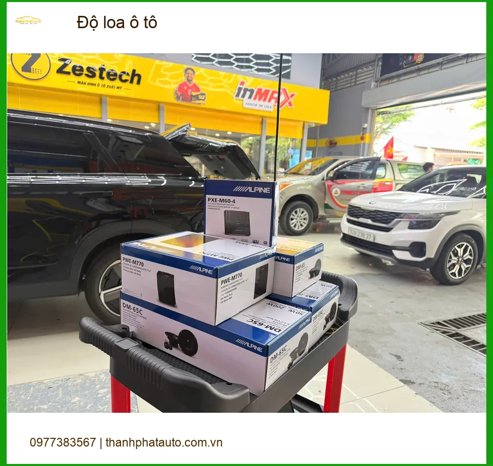 Anh Bình nâng cấp loa ô tô Toyota Raize tại Quận Tân Phú nghe nhạc hay hơn ảnh thực tế 3