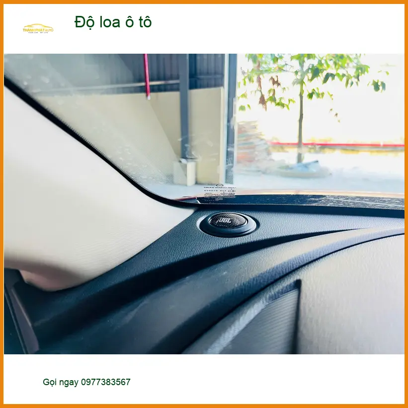 Anh Bách độ loa ô tô cho Honda CRV tại Quận 4 để âm thanh sống động hơn ảnh thực tế 2