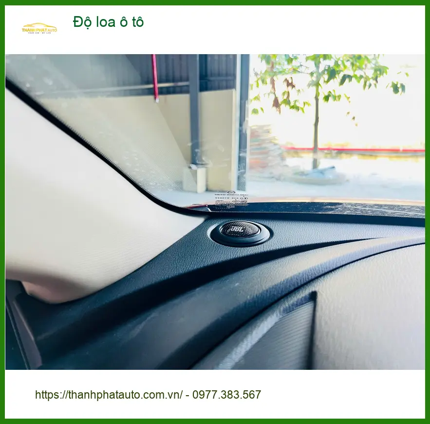 Anh Quý độ loa ô tô Kia K3 tại Quận 1 vì muốn âm thanh sống động hơn khi đi làm ảnh thực tế 4