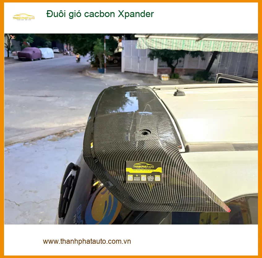 Anh Long độ đuôi gió cacbon cho Xpander tại Quận 2 tăng tính thể thao ảnh thực tế 2