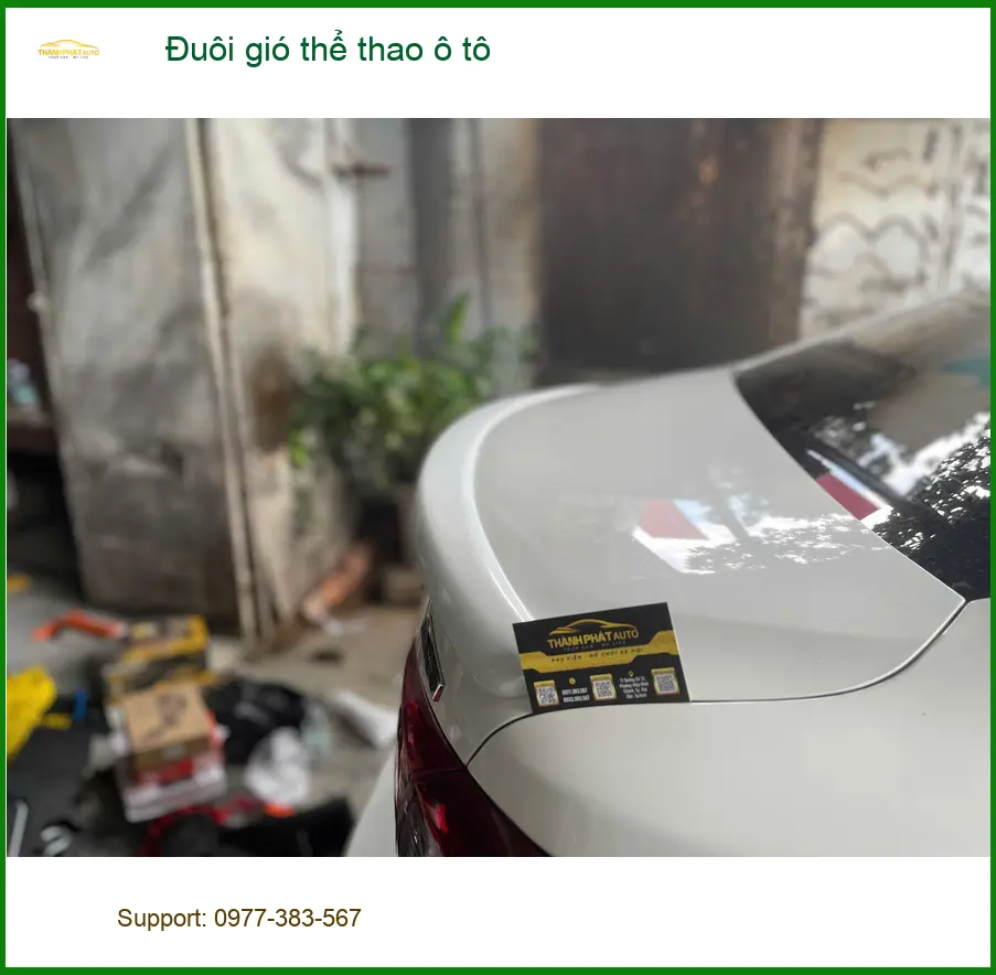 Anh Kiên lắp đuôi gió thể thao ô tô cho Mazda 3 tại Quận Bình Tân để xe thêm cá tính ảnh thực tế 4