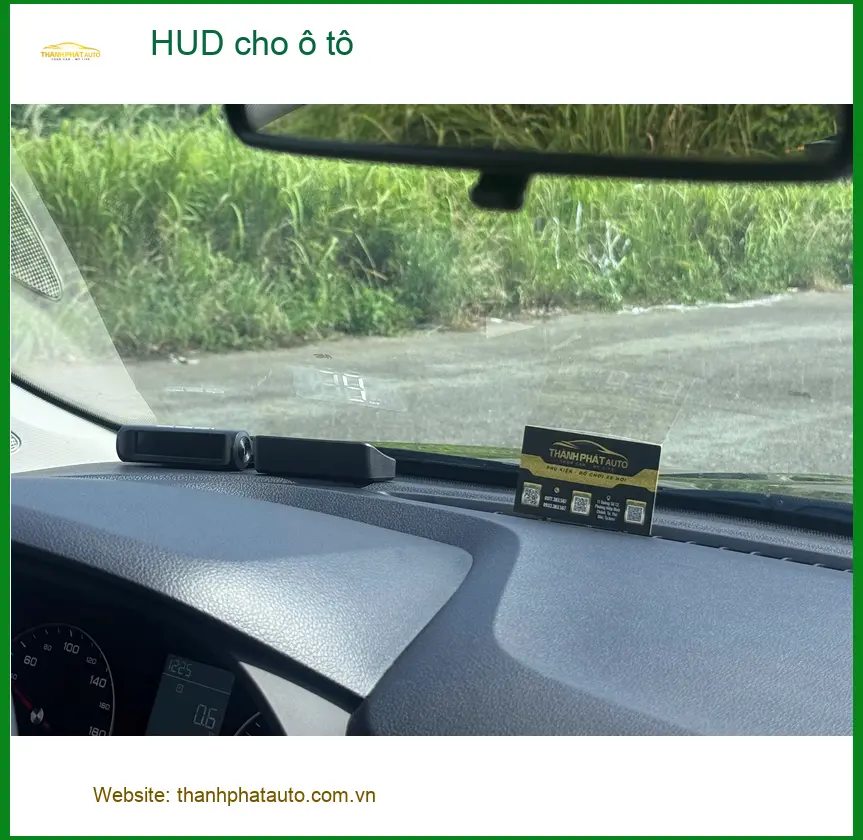 Anh Quang lắp HUD cho ô tô Mazda CX5 tại Quận 4 vì thường xuyên đi cao tốc ảnh thực tế 3