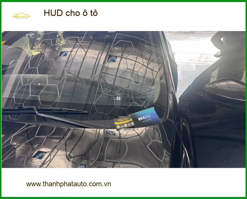 Anh Kiên lắp HUD cho Hyundai Accent tại Hóc Môn để hiển thị thông tin rõ ràng hơn ảnh thực tế 3