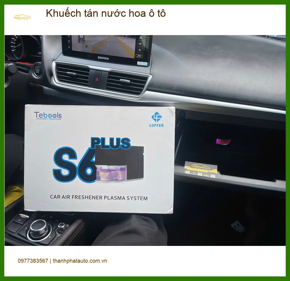 Anh Thanh lắp khuếch tán nước hoa ô tô Kia K3 tại Quận 12 để xe thơm tho ảnh thực tế 3
