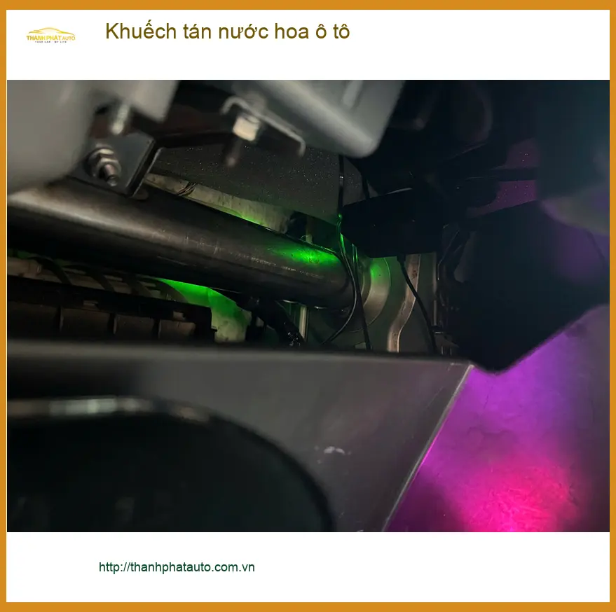 Chị Thuỳ Dương lắp khuếch tán nước hoa ô tô cho Hyundai Elantra tại Quận 2 ảnh thực tế 3