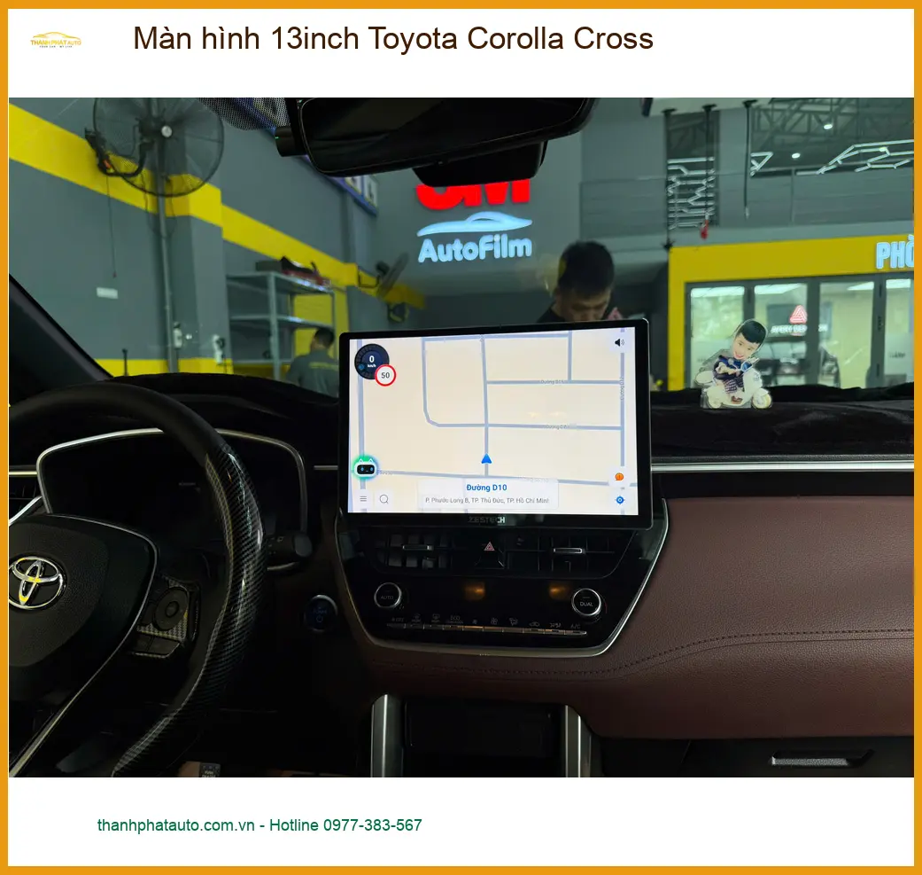 Anh Tấn nâng cấp màn hình 13inch Toyota Corolla Cross Quận 8 xem bản đồ rõ hơn ảnh thực tế 2