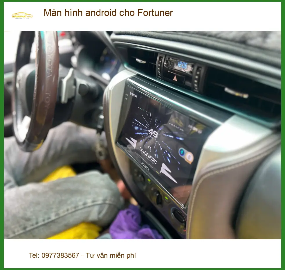 Anh Minh lắp màn hình android cho Fortuner tại Quận 1 cần giải trí tốt ảnh thực tế 2