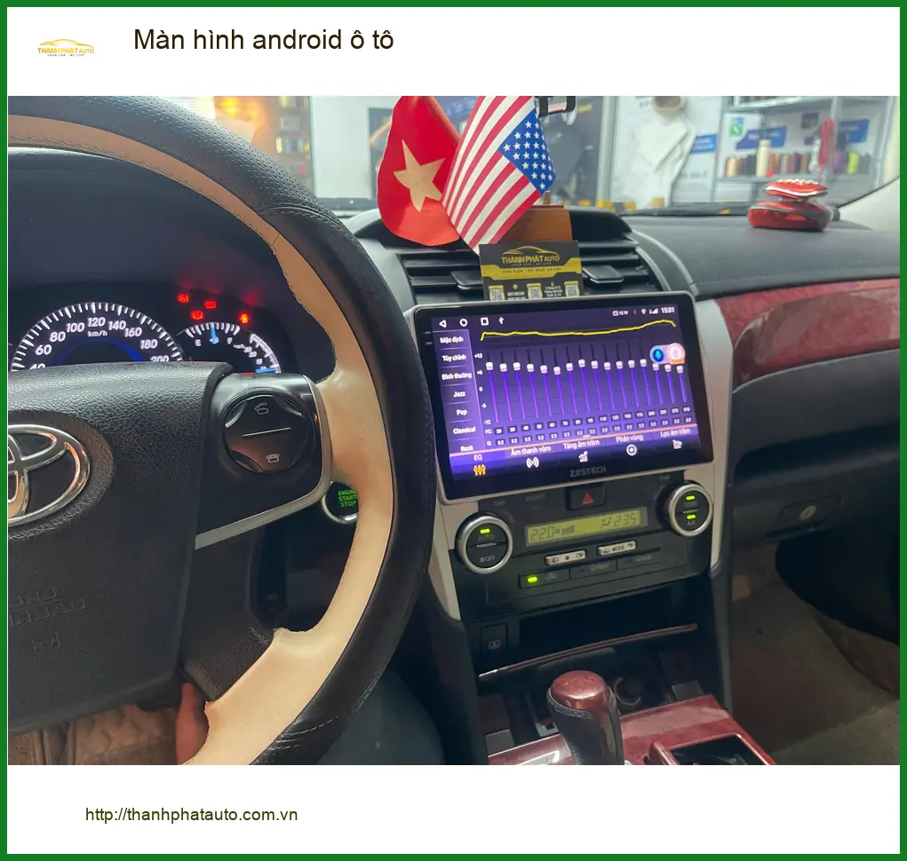 Chú Long lắp màn hình android ô tô cho Mazda 3 tại Quận 2, cần tư vấn kỹ