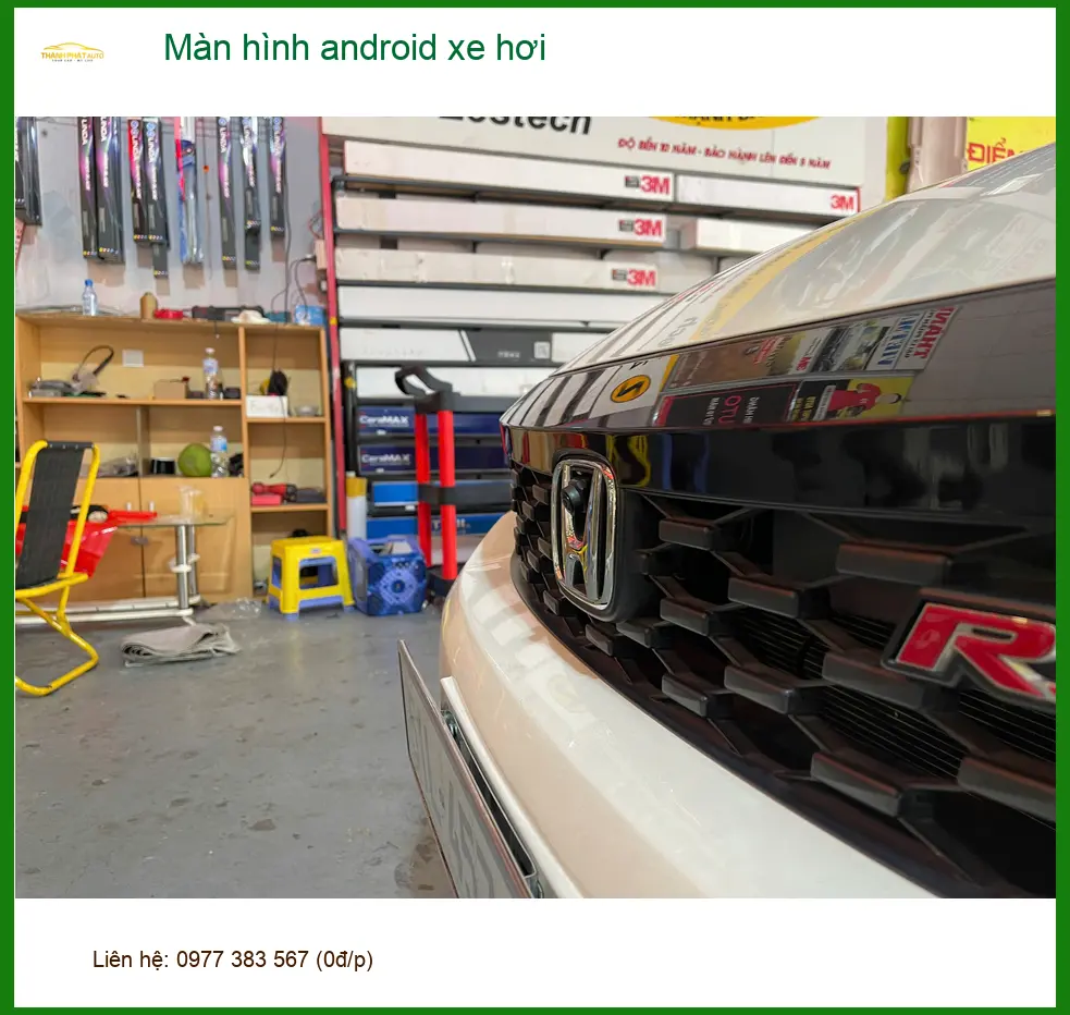 Anh Phát lắp màn hình Android xe CR-V tại Quận 3 do màn zin thiếu tính năng