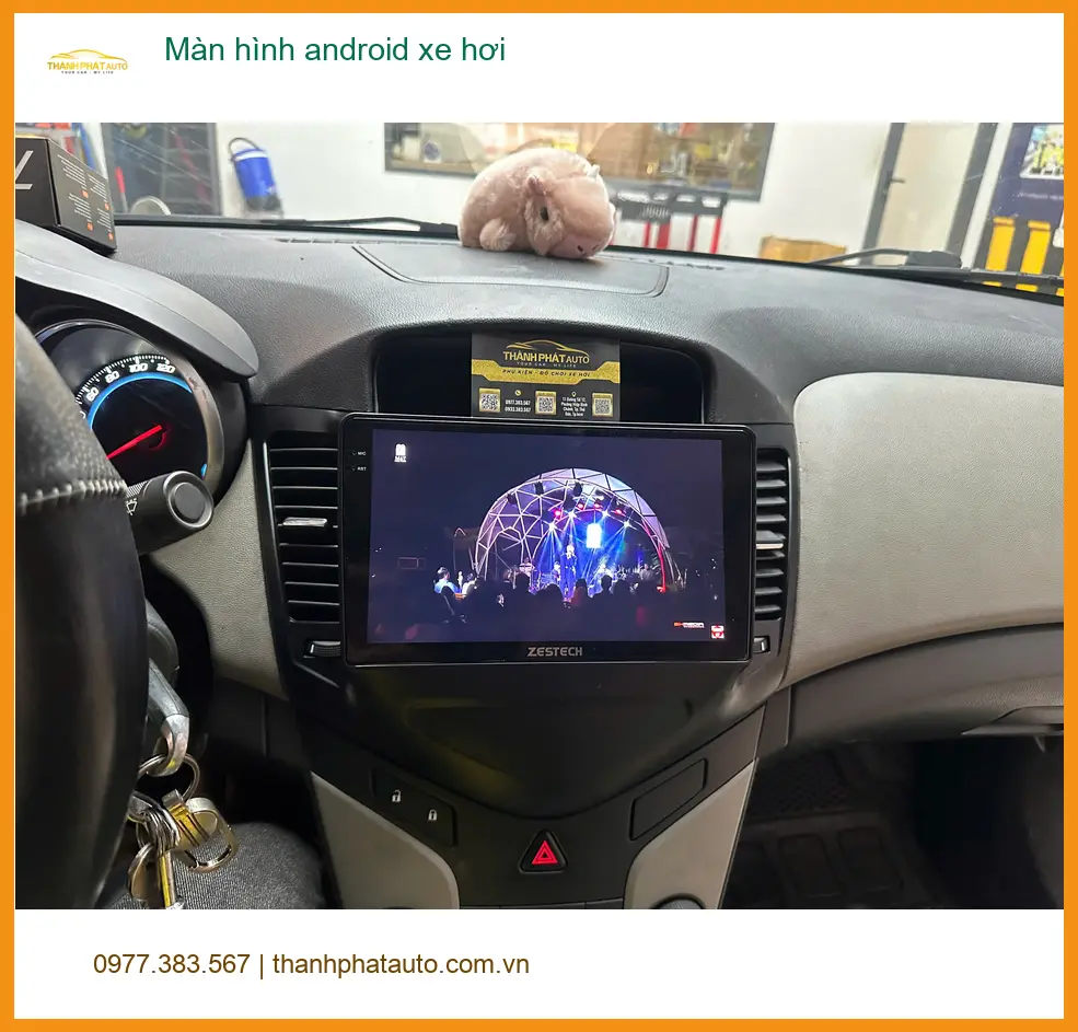 Anh Tùng nâng cấp màn hình Android xe hơi cho Hyundai Kona tại Quận 12 vì màn zin chậm ảnh thực tế 4