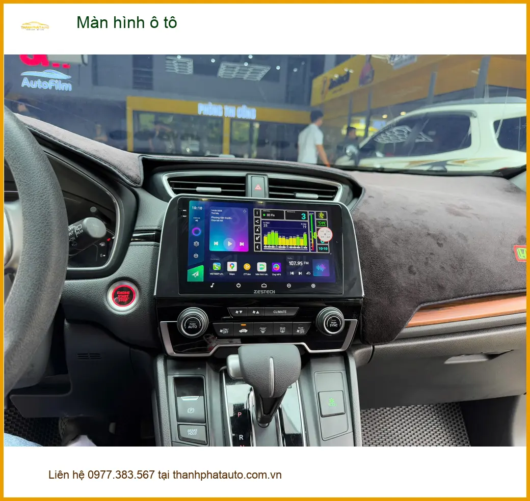 Chị Thảo nâng cấp màn hình ô tô Hyundai Santa Fe tại Quận 10 giải trí tiện lợi hơn. ảnh thực tế 2