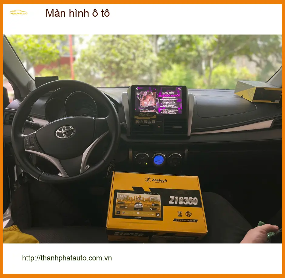 Anh Dũng lắp màn hình ô tô cho Hyundai Santa Fe tại Quận 2 vì màn zin thiếu tính năng ảnh thực tế 4