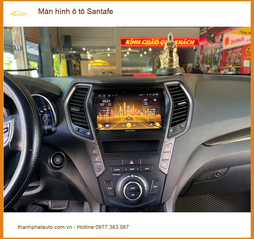 Anh Hưng nâng cấp màn hình Santafe ở Bình Chánh để có nhiều tính năng hơn