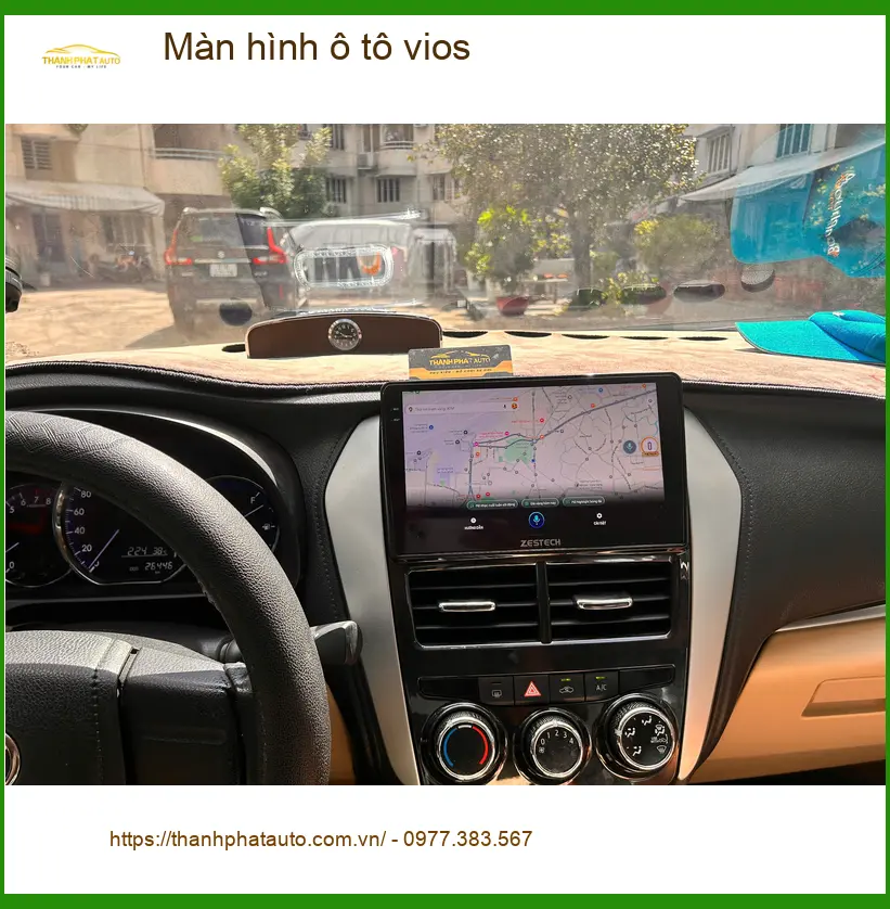 Chị Lan Anh lắp màn hình ô tô Toyota Vios tại Quận 2 vì màn hình zin đã lỗi thời ảnh thực tế 4
