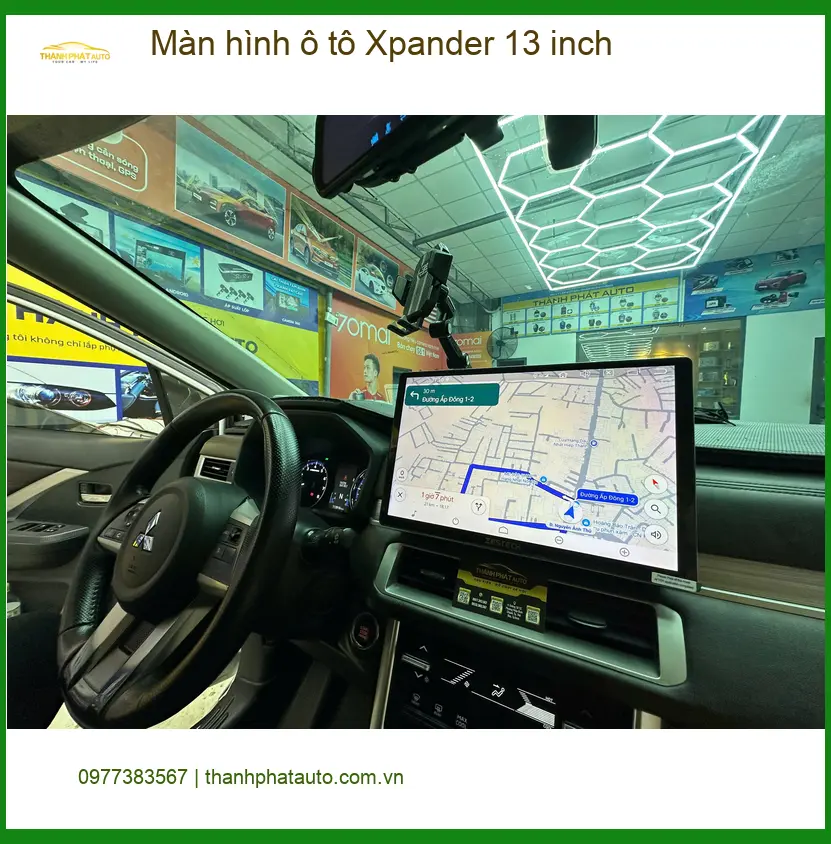 Anh Duy nâng cấp màn hình ô tô 13 inch Xpander uy tín tại Quận 7