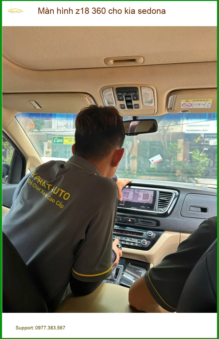 Cô Thảo lắp màn hình Z18 360 cho Kia Sedona tại Quận Tân Bình ảnh thực tế 2
