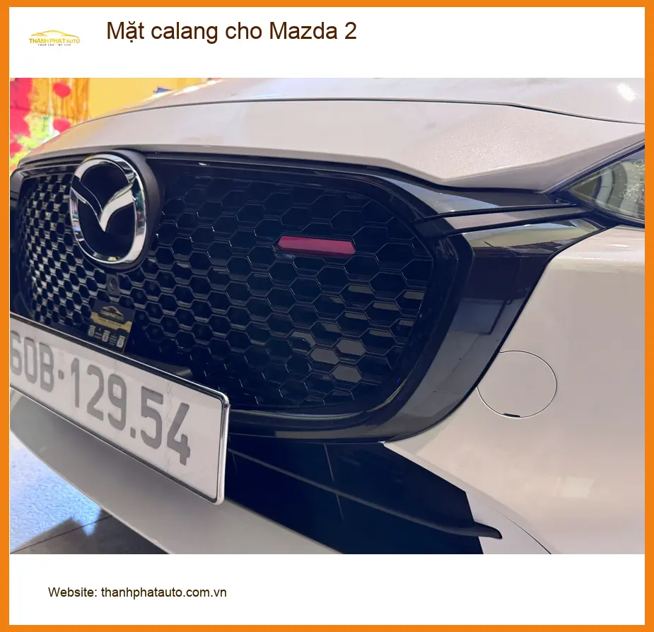 Anh Bách nâng cấp mặt calang cho Mazda 2 tại Quận 8 để xe sang hơn