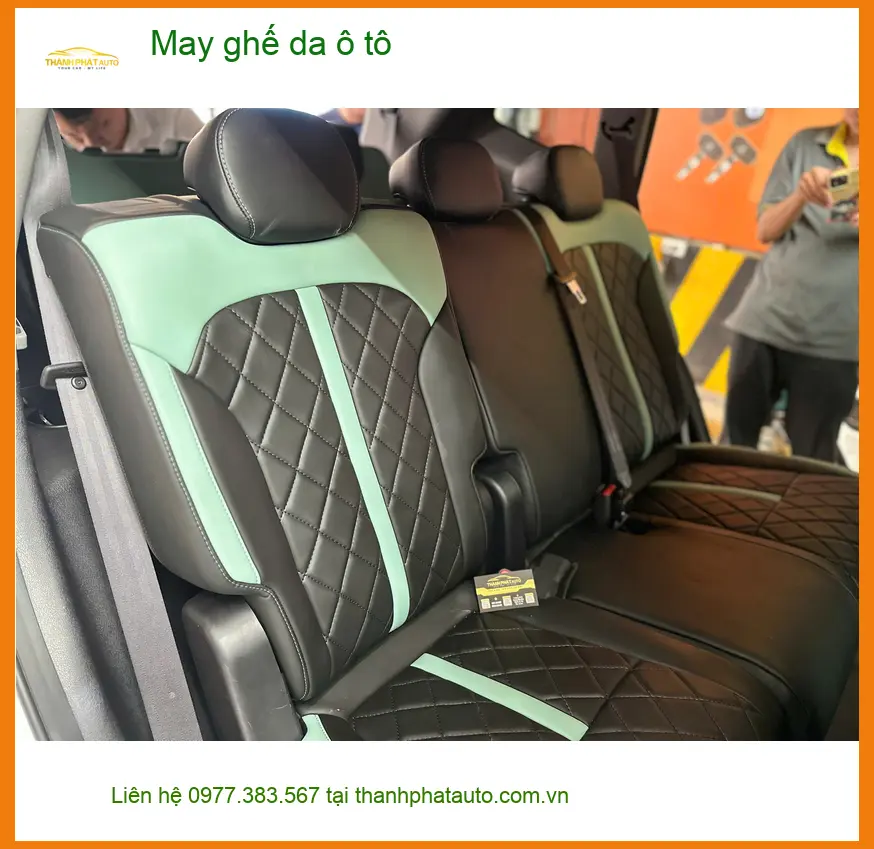 Chú Khoa may ghế da ô tô cho Toyota Vios tại Hóc Môn cho nội thất mới ảnh thực tế 5