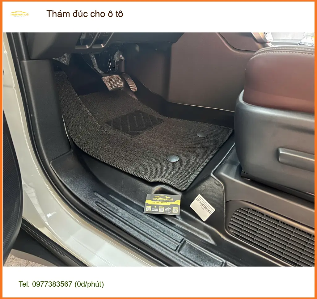 Chị Thảo Nguyên lắp Thảm đúc ô tô Hyundai Creta tại Quận 12