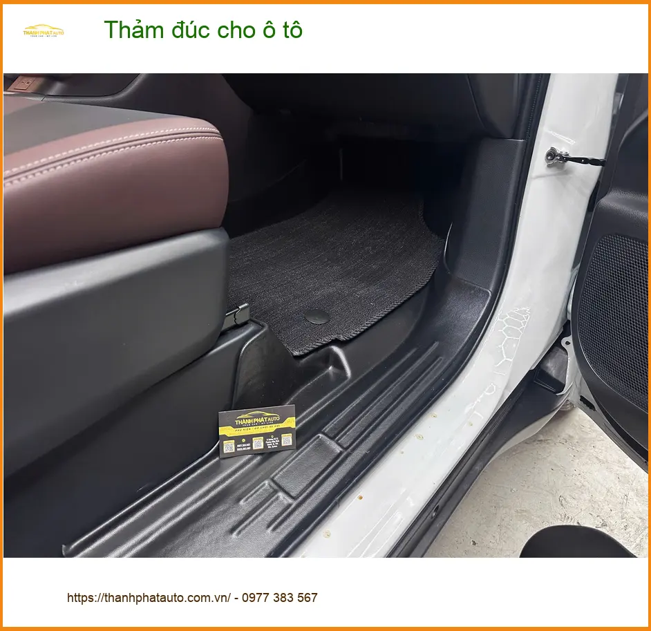 Chị Thảo Nguyên lắp Thảm đúc ô tô Hyundai Creta tại Quận 12 ảnh thực tế 4