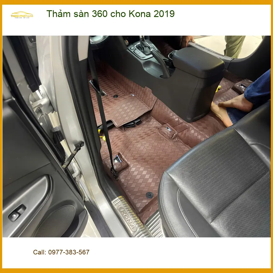 Anh Bách lắp thảm sàn 360 cho Kona 2019 tại Quận 5 để giữ xe luôn sạch sẽ ảnh thực tế 3