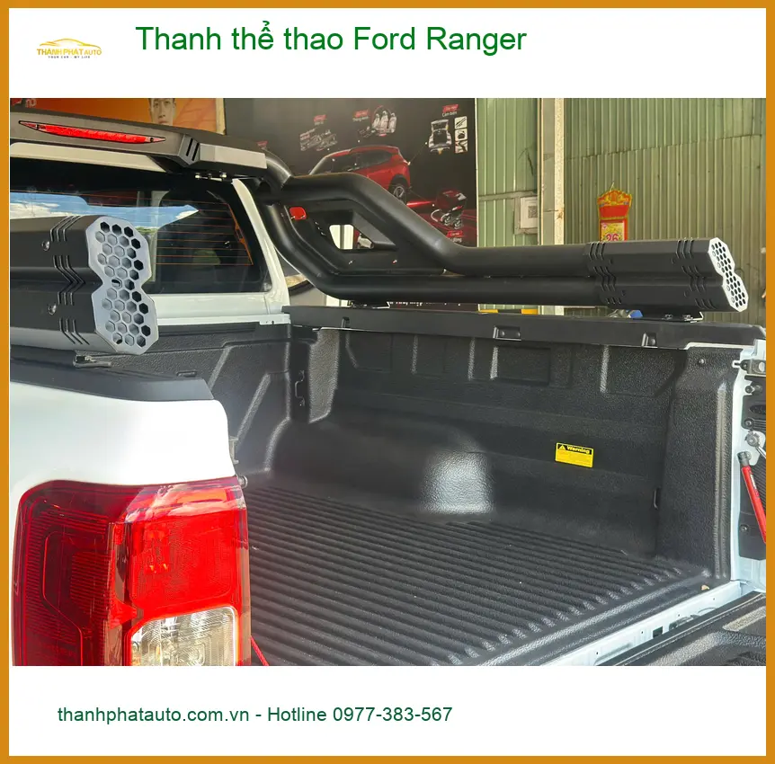 Anh Nhật gắn thanh thể thao Ford Ranger tại Quận Tân Phú để chở đồ dễ hơn ảnh thực tế 2
