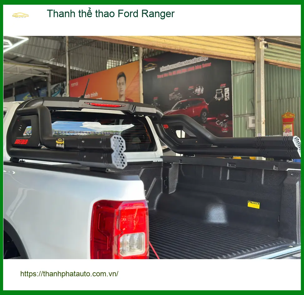 Anh Bách lắp thanh thể thao Ford Ranger tại Quận 9 để xe trông mạnh mẽ và cá tính hơn ảnh thực tế 3