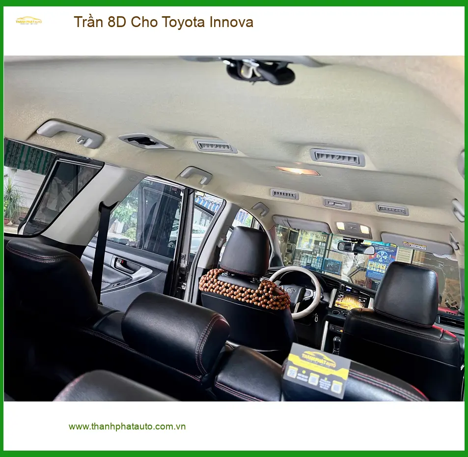 Chú Minh bọc Trần 8D cho Toyota Innova tại Quận Tân Bình vì trần cũ đã xuống cấp