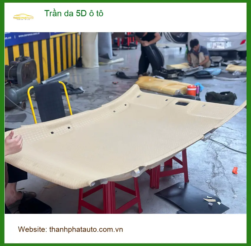 Chị Mai Anh bọc Trần da 5D ô tô Kia K3 tại Quận Phú Nhuận nâng tầm không gian