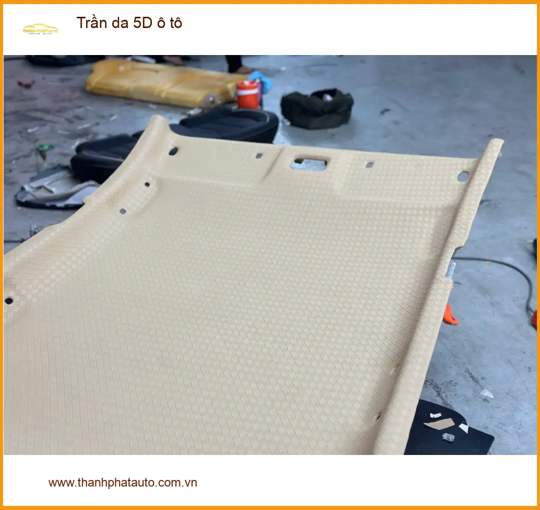 Chị Mai Anh bọc Trần da 5D ô tô Kia K3 tại Quận Phú Nhuận nâng tầm không gian ảnh thực tế 5
