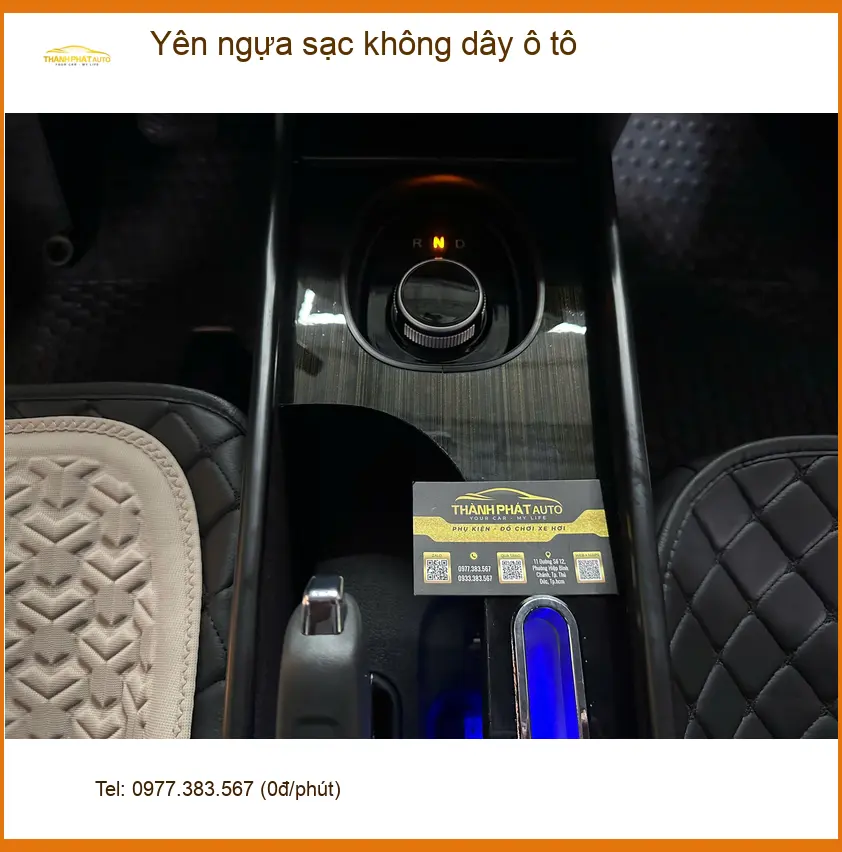 Chị Thảo gắn yên ngựa sạc không dây ô tô Honda CRV tại Quận 9 ảnh thực tế 2