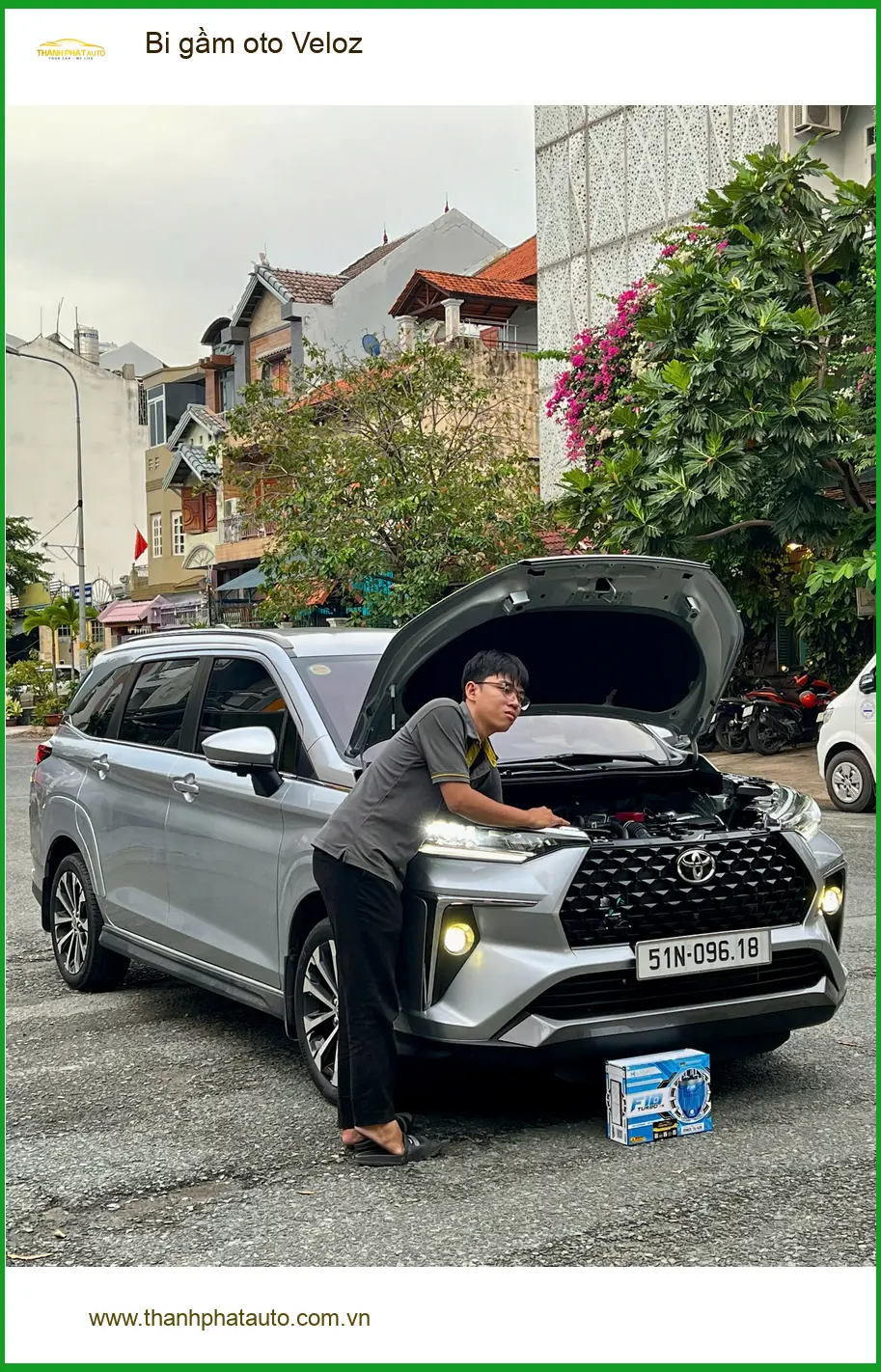 Anh Khang độ bi gầm Toyota Veloz tại Quận Thủ Đức vì đèn zin yếu khi đi đường tối ảnh thực tế 2
