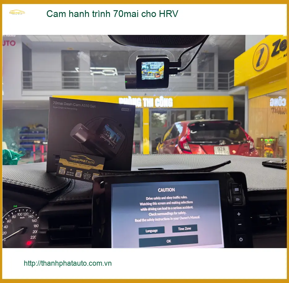 Chị Mai Trang lắp cam hành trình 70mai cho HRV ở Quận 9 ảnh thực tế 3