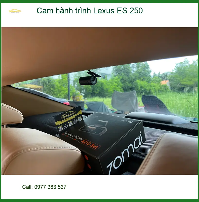 Chú Dũng lắp Cam hành trình Lexus ES 250 tại Quận 9 để an tâm hơn khi di chuyển ảnh thực tế 2