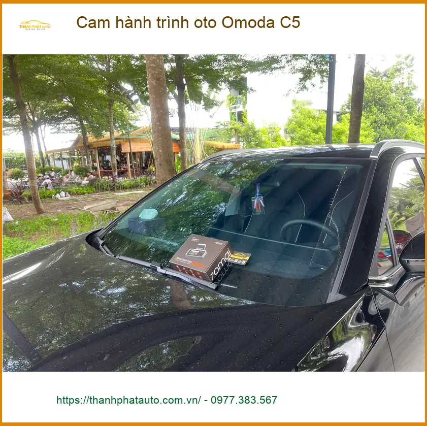 Chị Thảo lắp cam hành trình Omoda C5 tại Quận 9 sau va chạm nhỏ ảnh thực tế 3
