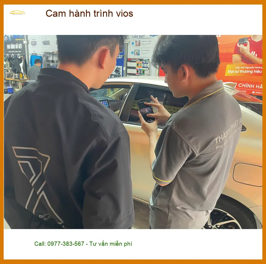 Anh Thắng lắp cam hành trình Vios tại Quận 12 sau vụ va quẹt nhỏ. ảnh thực tế 5