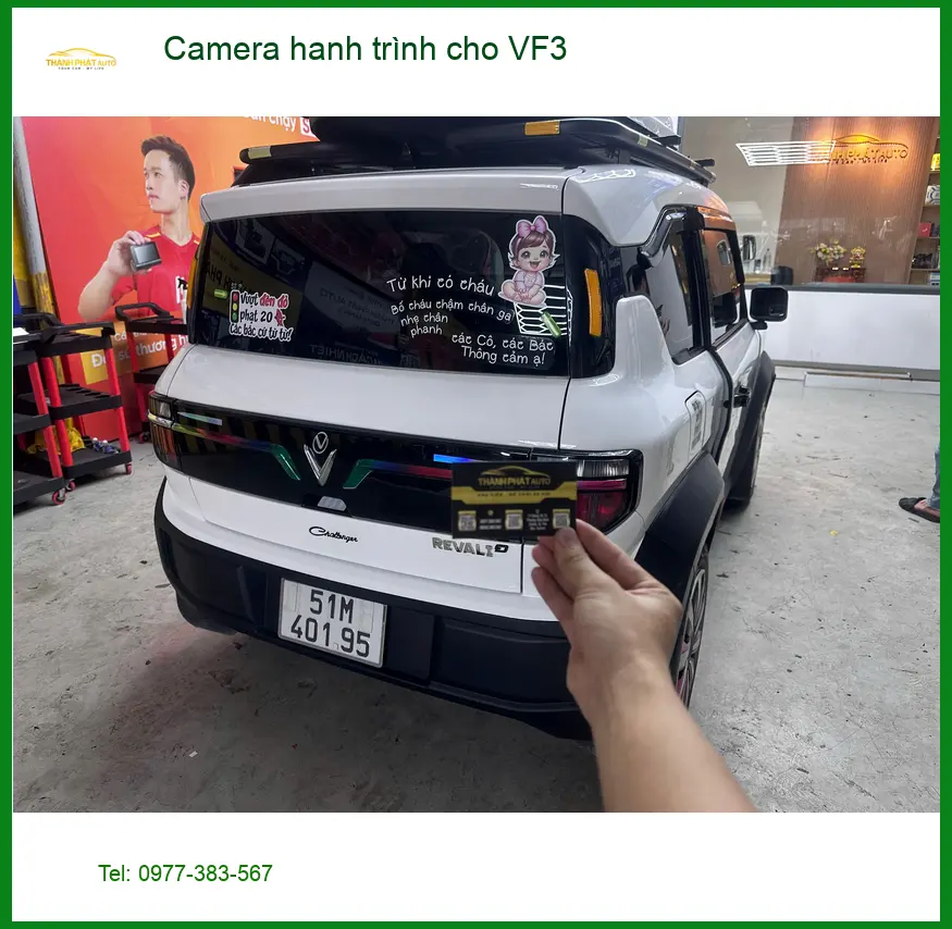 Anh Tùng lắp Camera hành trình cho VinFast VF3 tại Quận 12 để an tâm lái xe ảnh thực tế 2