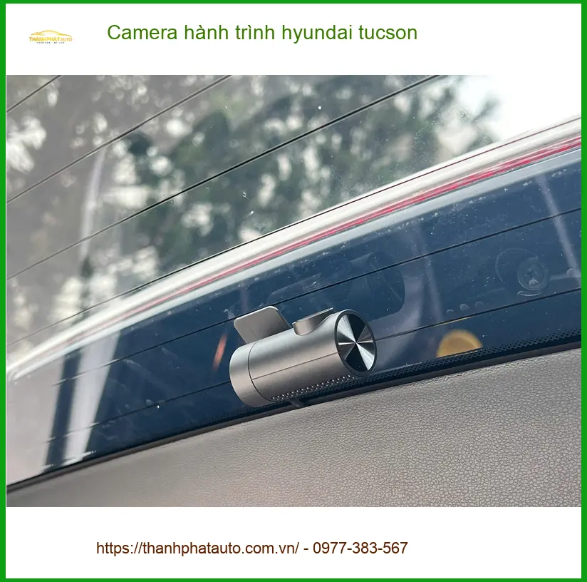 Anh Việt lắp Camera hành trình Hyundai Tucson tại Quận 9 để yên tâm di chuyển ảnh thực tế 3