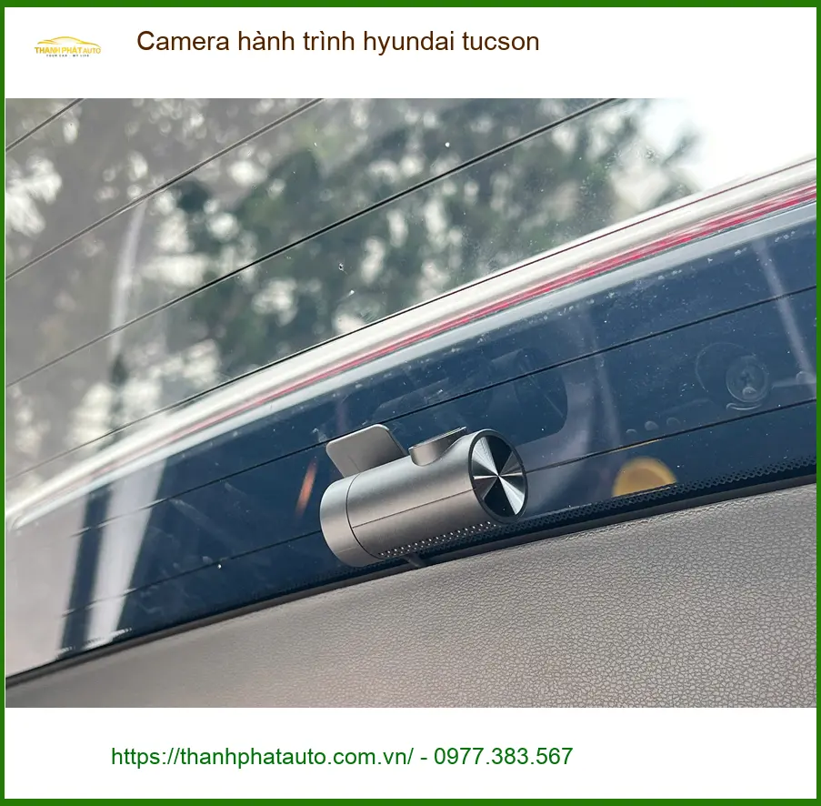 Anh Nam lắp Camera hành trình Hyundai Tucson chính hãng ở Thủ Đức ảnh thực tế 3