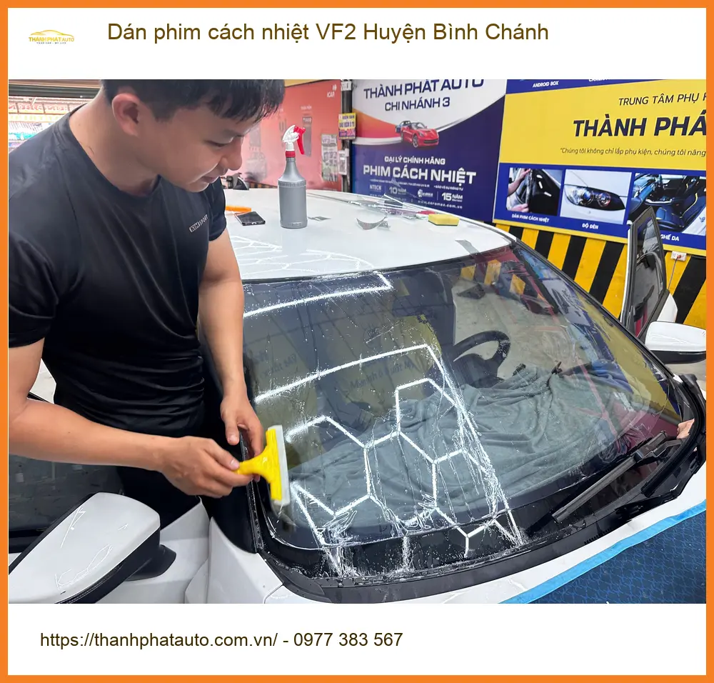 Nơi Dán Phim Cách Nhiệt VF2 Bình Chánh - Lắp Đặt Uy Tín TPHCM ảnh thực tế 2