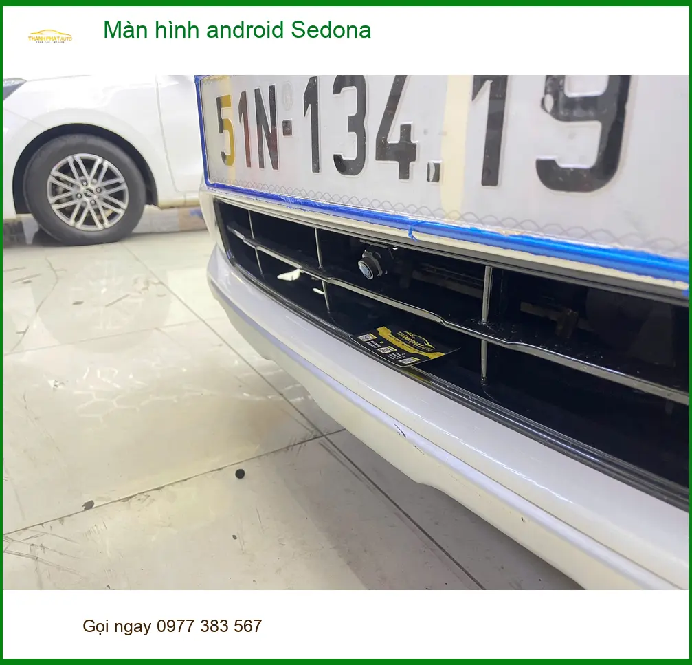 Anh Tấn lắp màn hình Android Sedona tại Quận 9 để tiện theo dõi bản đồ và giải trí ảnh thực tế 3