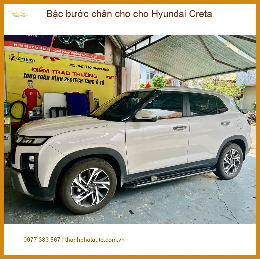 Chú An lắp bậc bước chân Hyundai Creta tại Thủ Đức tiện lên xuống