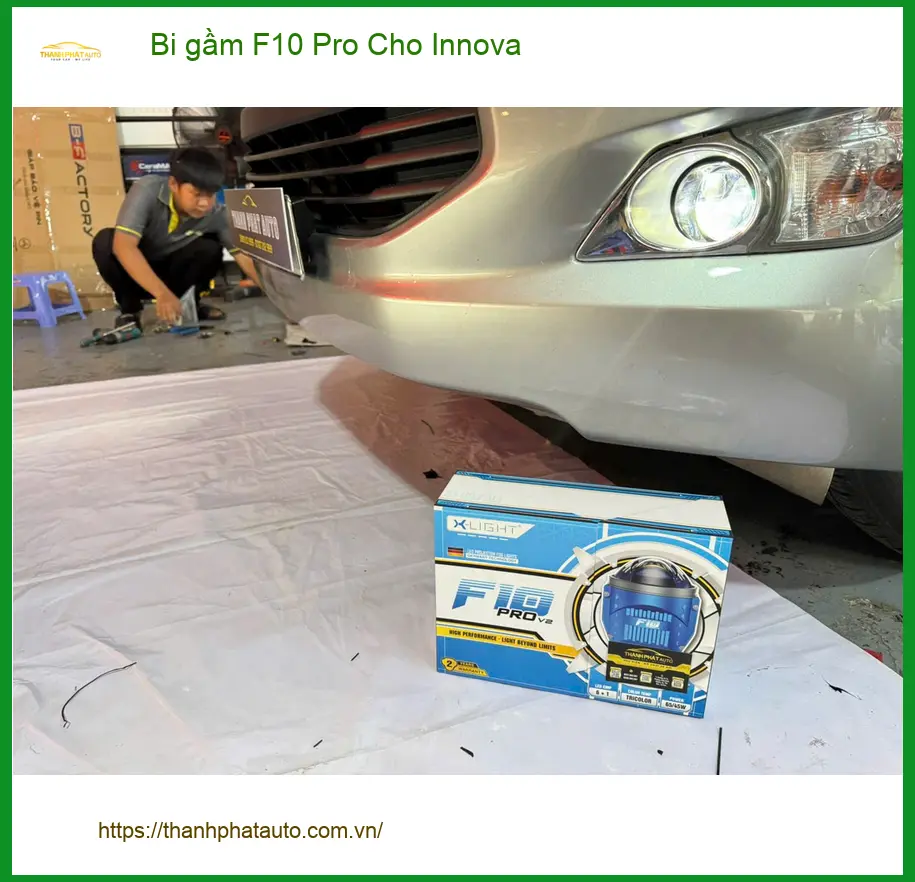 Chú Phi lắp bi gầm F10 Pro cho Innova ở Quận Thủ Đức vì đèn zin không đủ sáng ảnh thực tế 4