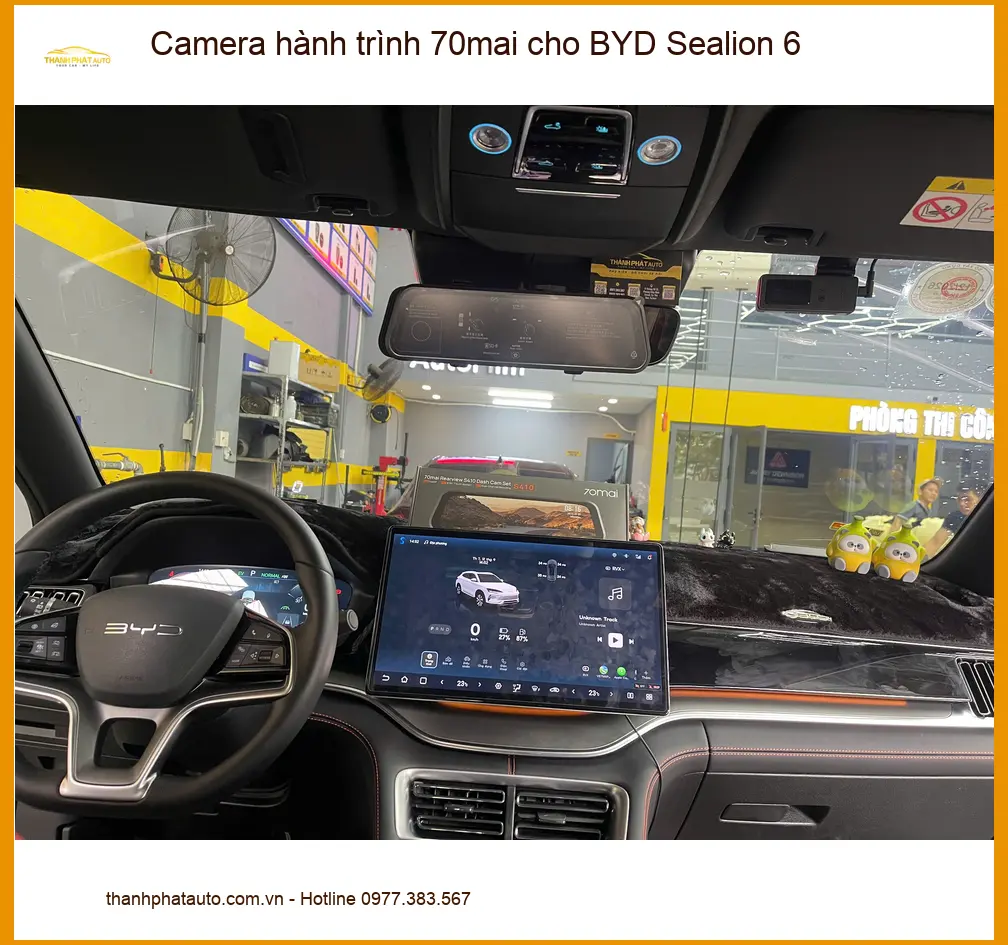 Anh Tấn lắp Camera hành trình 70mai BYD Sealion 6 Quận 9 lái xe an toàn
