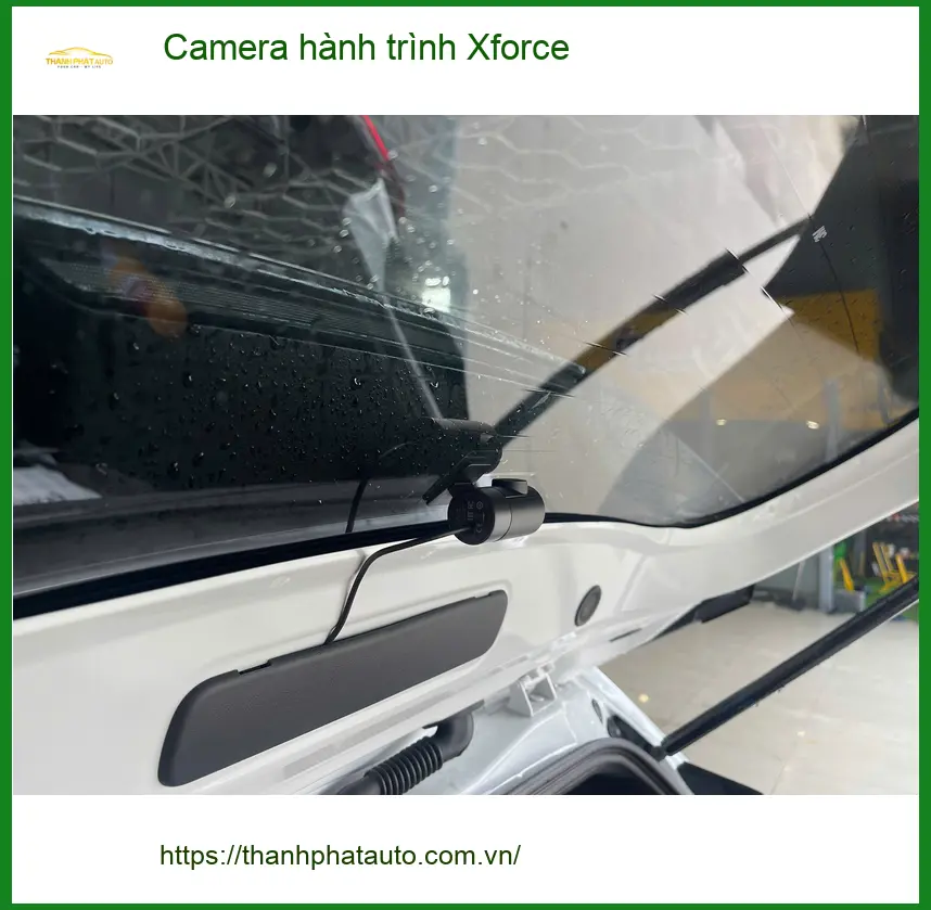 Anh Khải lắp Camera hành trình Xforce cho Kia Carnival tại Quận 9 ảnh thực tế 3