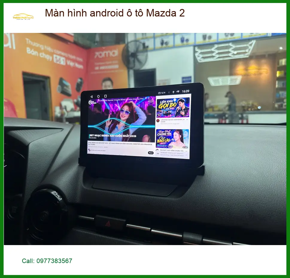 Chú Tấn lắp màn hình Android cho Mazda 2 tại Quận 12 xem bản đồ, giải trí