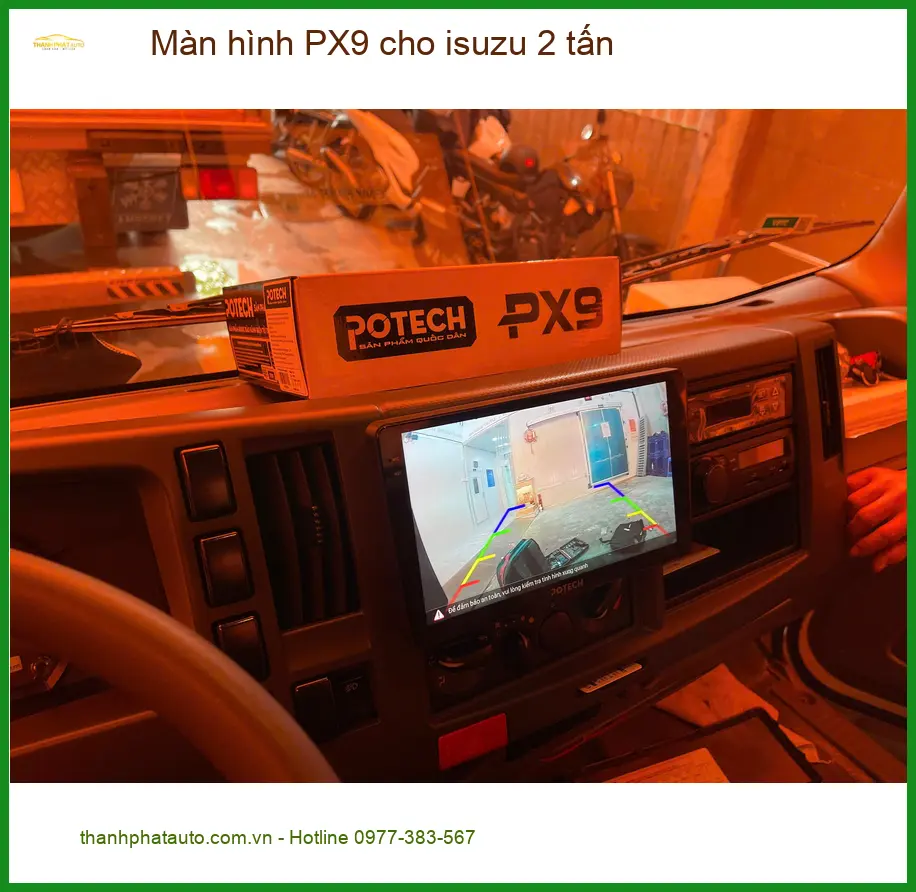 Chú Huy lắp Màn hình PX9 cho Isuzu 2 tấn tại Quận 9 để tiện giám sát lộ trình