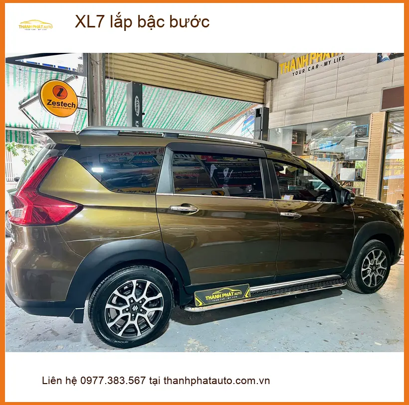 Anh Duy Khang lắp bậc bước XL7 tại Thủ Đức cho vợ con lên xuống dễ dàng ảnh thực tế 2