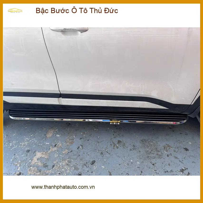 Cô Tuyết muốn lắp Bậc Bước Ô Tô cho Mitsubishi Outlander tại Thủ Đức ảnh thực tế 3