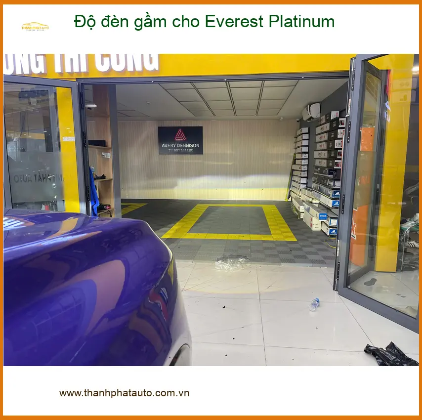 Anh Quang độ đèn gầm cho Everest Platinum tại Quận 9 để cải thiện tầm nhìn ban đêm ảnh thực tế 3